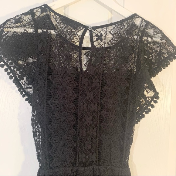 Abercrombie & Fitch Black Lace Romper Women's Size Small - Picture 5 of 10
